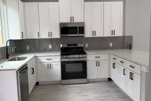 8706 Southview St, Houston, TX 77051 - Photo 4