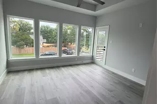 8706 Southview St, Houston, TX 77051 - Photo 8