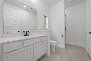 7229 Texas Wrangler Dr, League City, TX 77546 - Photo 16