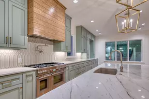 2006 Lexington St, Houston, TX 77098 - Photo 10