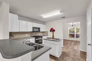3050 Thicket Path Way, Katy, TX 77493 - Photo 6