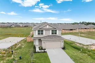 5311 W Bayou Maison Cir, Dickinson, TX 77539 - Photo 2