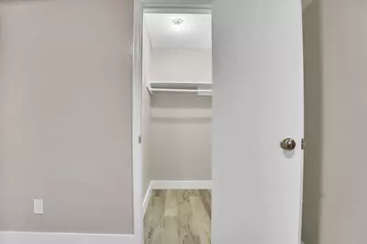 11710 Bowlan Lane, Houston, TX 77035 - Photo 26