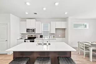 6063 Cebra St, Houston, TX 77091 - Photo 16