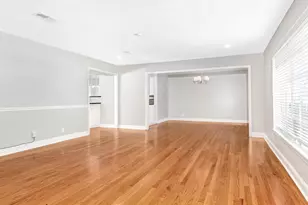 2327 Dorrington St, Houston, TX 77030 - Photo 4