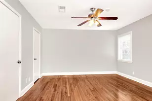 2327 Dorrington St, Houston, TX 77030 - Photo 12
