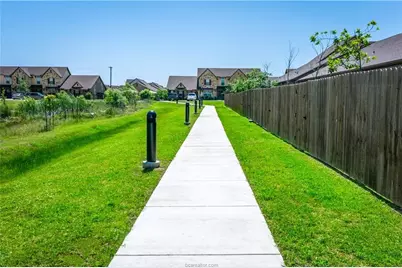 121 Armored Avenue, College Station, TX 77845 - Photo 20