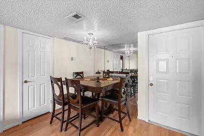 2830 S Bartell Drive #25, Houston, TX 77054 - Photo 2