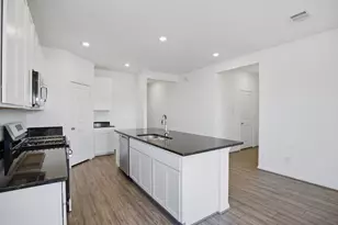 21847 Honey Scent Ln, Cypress, TX 77433 - Photo 4