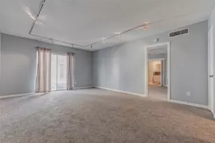 3400 Timmons Ln, Houston, TX 77027 - Photo 4