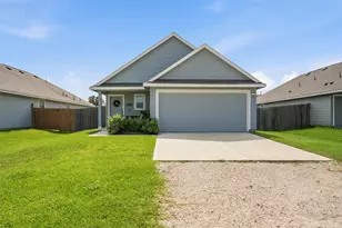 1523 22nd St, Hempstead, TX 77445 - Photo 1