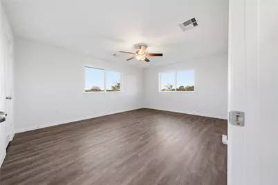 6623 County Road 4, Damon, TX 77430 - Photo 16