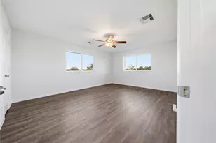 6623 County Rd 4, Damon, TX 77430 - Photo 16