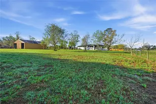 6623 County Rd 4, Damon, TX 77430 - Photo 42