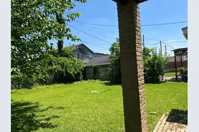 2605 Delafield Street, Houston, TX 77023 - Photo 30