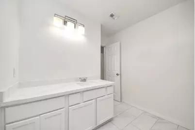 3046 Texas Oak Drive, Katy, TX 77449 - Photo 8