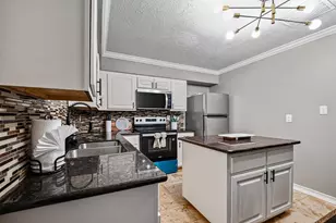 6114 S Greenpark Dr, Houston, TX 77072 - Photo 14