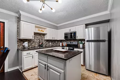 6114 S Greenpark Drive, Houston, TX 77072 - Photo 12
