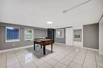 6114 S Greenpark Drive, Houston, TX 77072 - Photo 28