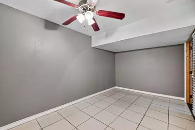 6114 S Greenpark Drive, Houston, TX 77072 - Photo 10
