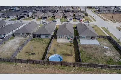 10507 Vinca Minor Lane, Houston, TX 77016 - Photo 36