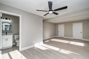 7918 Bayside Dr, Beach City, TX 77523 - Photo 28