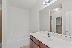 2215 Manta Wy, Texas City, TX 77568 - Photo 16