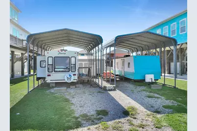 865 Sea Spray Drive, Crystal Beach, TX 77650 - Photo 1