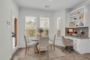 79 W Shale Creek Cir, The Woodlands, TX 77382 - Photo 16