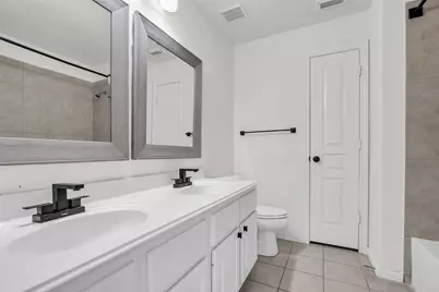 79 W Shale Creek Circle, The Woodlands, TX 77382 - Photo 36