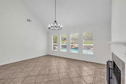 79 W Shale Creek Circle, The Woodlands, TX 77382 - Photo 22