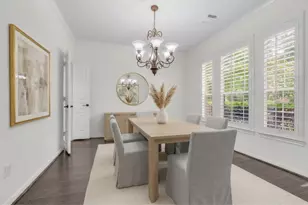 79 W Shale Creek Cir, The Woodlands, TX 77382 - Photo 8