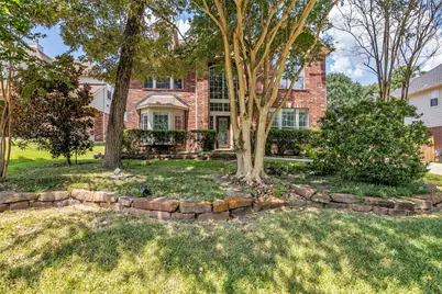 79 W Shale Creek Circle, The Woodlands, TX 77382 - Photo 4