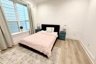 2806 Versailles Oak Ln, Houston, TX 77092 - Photo 10