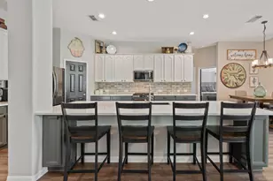 2504 N Yorkchase Ln, Conroe, TX 77304 - Photo 16