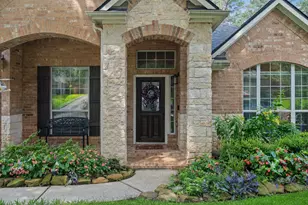 2504 N Yorkchase Ln, Conroe, TX 77304 - Photo 6