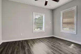 308 Bennett Dr, West Columbia, TX 77486 - Photo 8