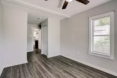 308 Bennett Drive, West Columbia, TX 77486 - Photo 6