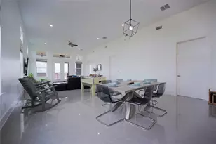 1402 County Rd 230, Bay City, TX 77414 - Photo 10