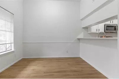 812 Jefferson Avenue #D, Cleveland, TX 77327 - Photo 10