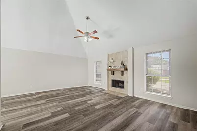 19215 Haystream Drive, Katy, TX 77449 - Photo 8