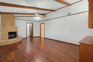 18319 Hereford Ln, Houston, TX 77058 - Photo 1