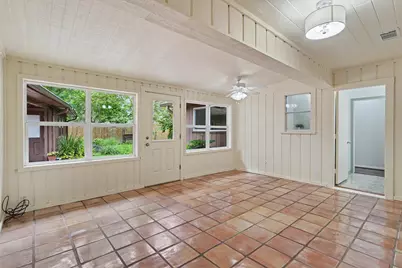 18319 Hereford Lane, Houston, TX 77058 - Photo 16