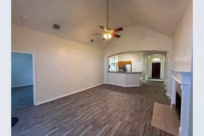 207 Cedar Lake Drive, League City, TX 77573 - Photo 6