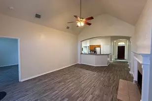 207 Cedar Lake Dr, League City, TX 77573 - Photo 6