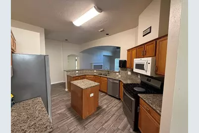 207 Cedar Lake Drive, League City, TX 77573 - Photo 10
