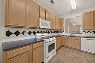2907 Eagle Point Trail Dr, Katy, TX 77449 - Photo 8