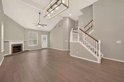 2907 Eagle Point Trail Drive, Katy, TX 77449 - Photo 2