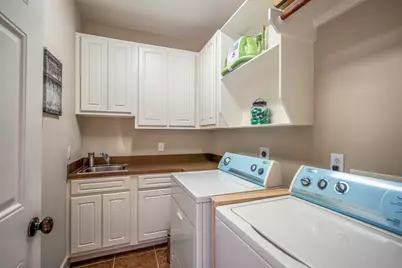 1013 Crocker Street, Houston, TX 77019 - Photo 20