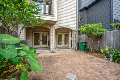 1013 Crocker Street, Houston, TX 77019 - Photo 24